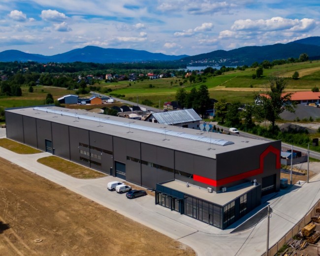 LAKIERNIA – Łękawica